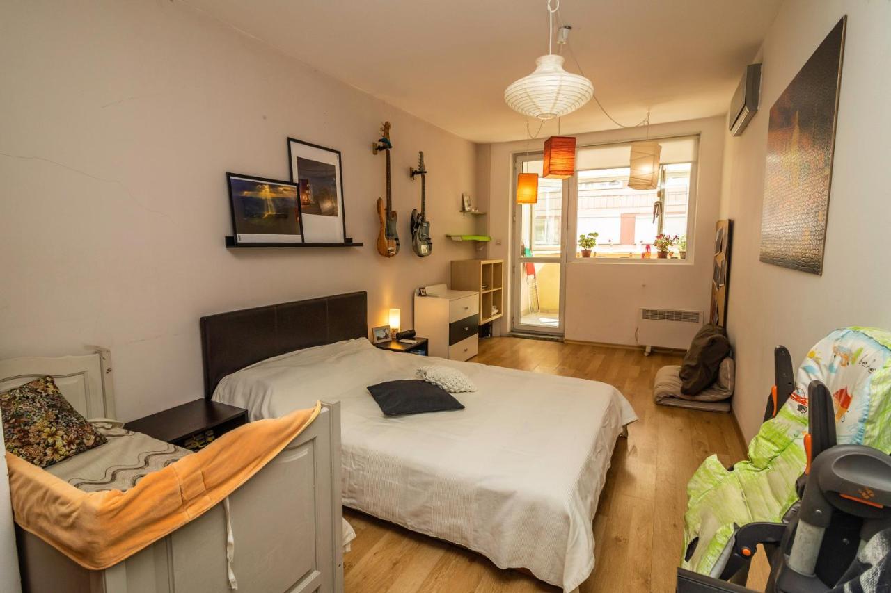 Tsar Guitar Aprt / Metro Station Apartment Sofia